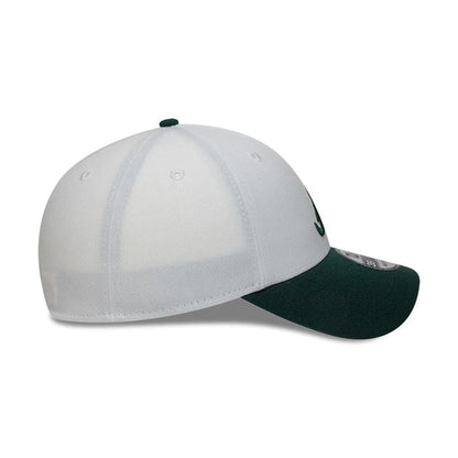 This is a Atlanta Braves MLB White 39THIRTY Stretch Fit Cap 5