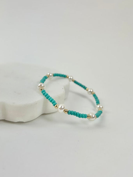 Beaded Blondes Pearl/Turquoise Bracelet Bracelets in at Wrapsody