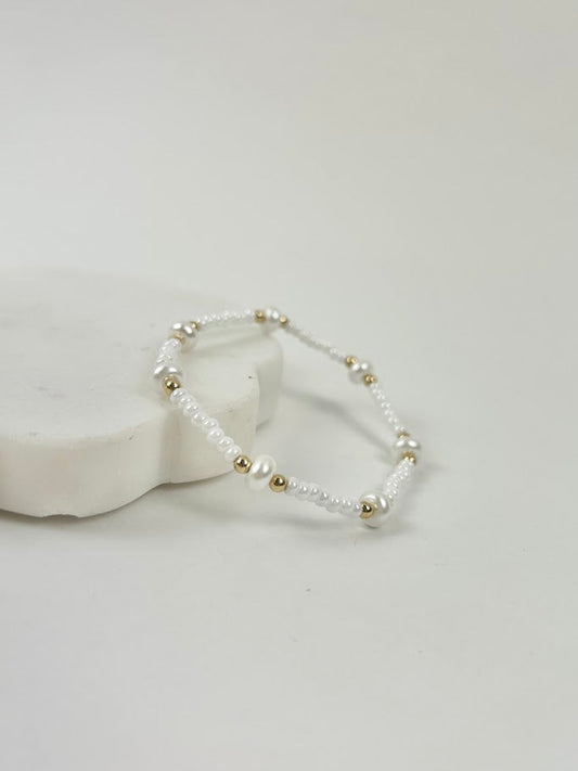 Beaded Blondes Pearl/White Luster Bracelet Bracelets in at Wrapsody