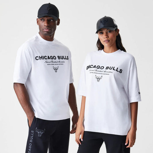 The Male model is wearing Chicago Bulls NBA Linear White T-Shirt 1