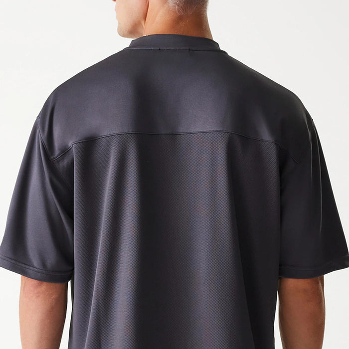 The Male model is wearing Chicago Bulls NBA Tonal Dark Grey Mesh Jersey 6