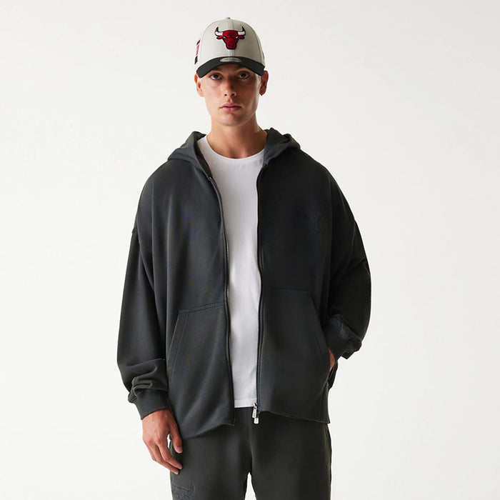 The Male model is wearing Chicago Bulls NBA Washed Grey Full Zip Hoodie 3