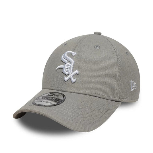 This is a Chicago White Sox MLB Grey 39THIRTY Stretch Fit Cap 1