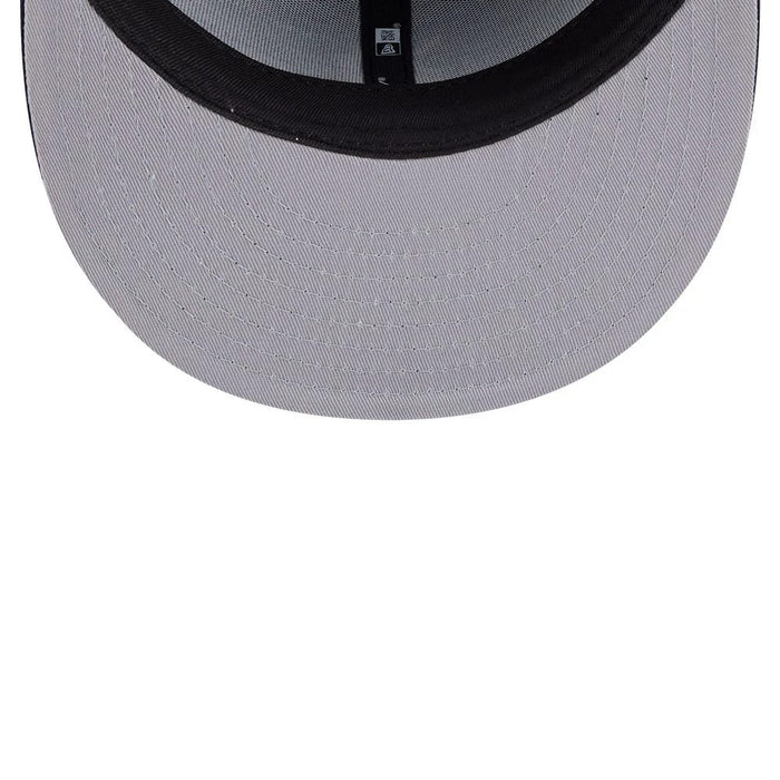 This is a Detroit Tigers MLB Classic Navy Dogear 59FIFTY Fitted Cap 2