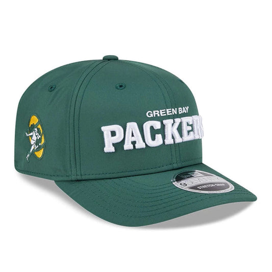 This is a Green Bay Packers NFL Coach Dark Green 9SEVENTY Stretch Snap Adjustable Cap 1