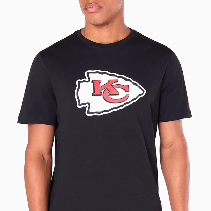 The Male model is wearing Kansas City Chiefs NFL Black T-Shirt 2