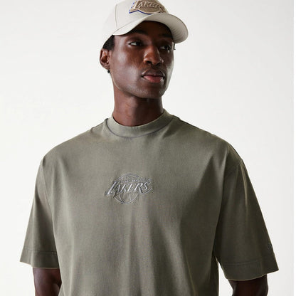The Male model is wearing LA Lakers NBA Washed Grey Box T-Shirt 6