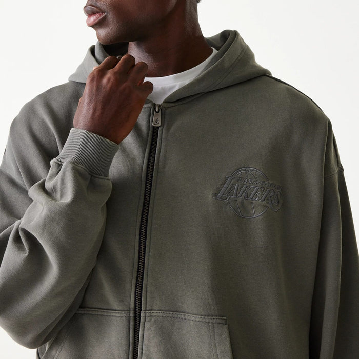 The Male model is wearing LA Lakers NBA Washed Grey Full Zip Hoodie 4