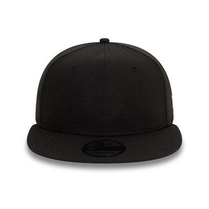 This is a New Era Essential Black 9FIFTY Snapback Cap 3