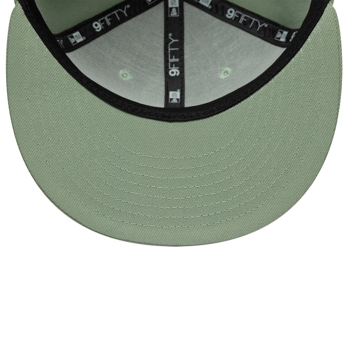 This is a New Era Green 9FIFTY Snapback Adjustable Cap 7