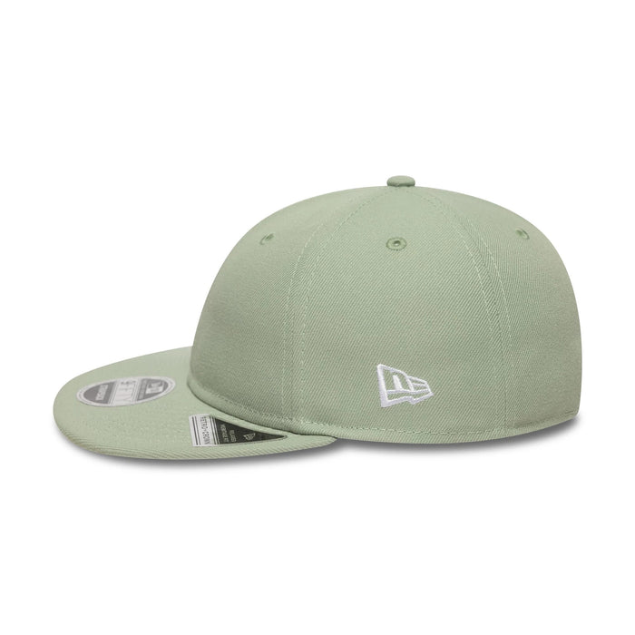 This is a New Era Green Retro Crown 9FIFTY Snapback Adjustable Cap 4