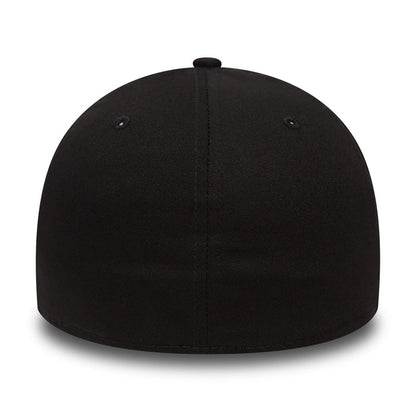 This is a New York Yankees Classic Black 39THIRTY Cap 3