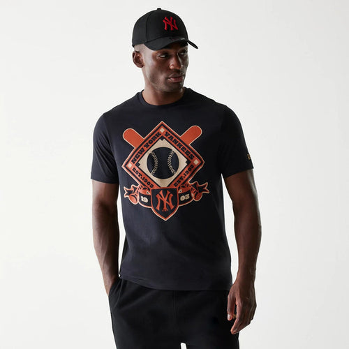 The Male model is wearing New York Yankees MLB Baseball Graphic Black T-Shirt 1